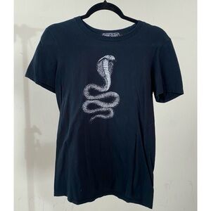 The Cast new york city black and white cobra snake print t shirt size small